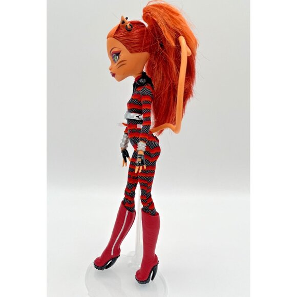 Monster High Toralei Stripes Power Ghouls Cat Tastrophe Doll G1 Target Exclusive - Picture 6 of 11